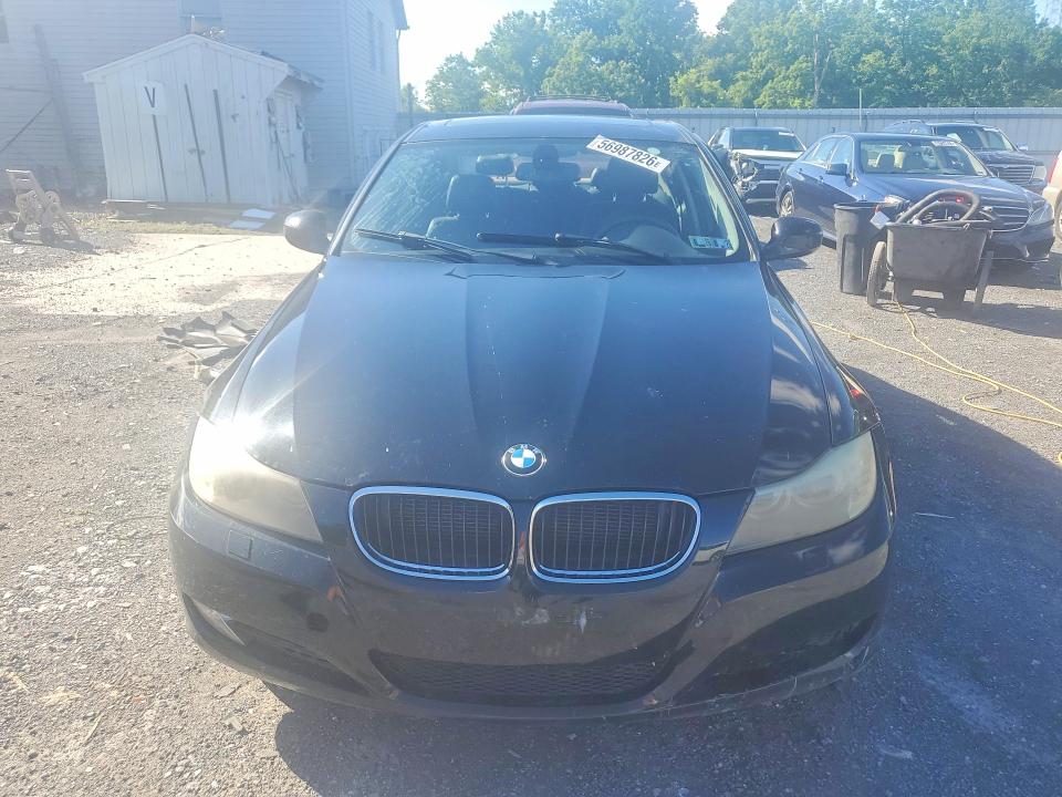 56987826 :رقم المزاد ، WBAPK5G55BNN81778 vin ، 2011 Bmw 328 مزاد بيع
