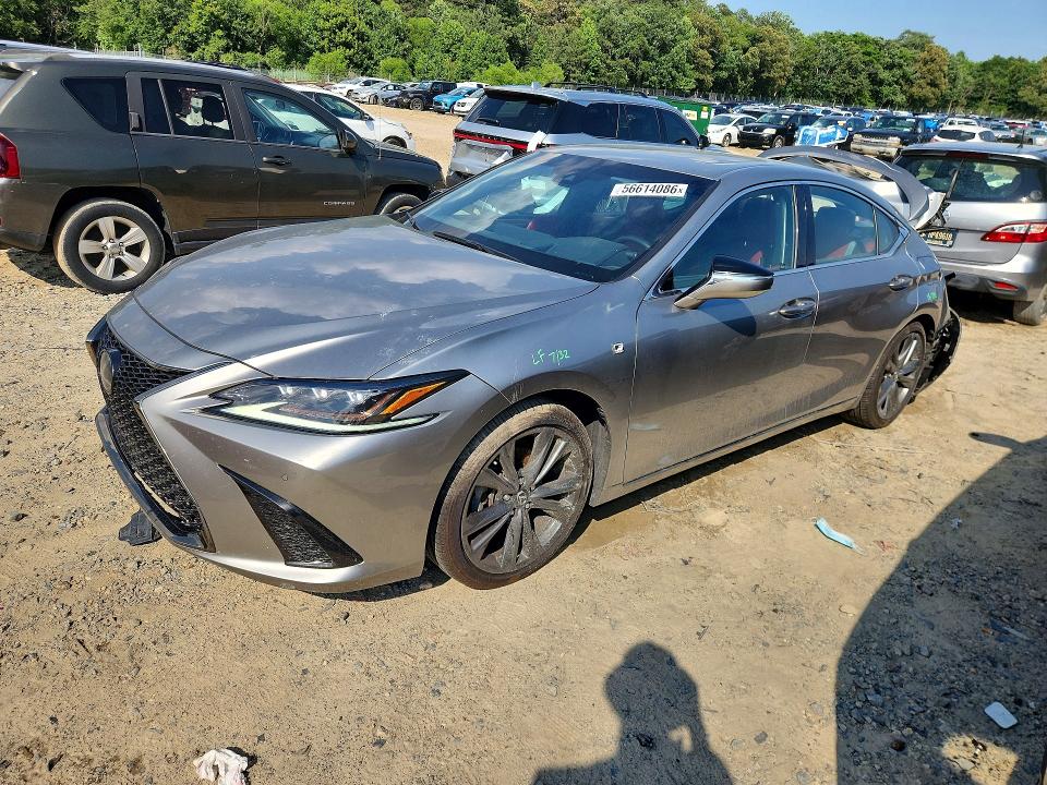 56614086 :رقم المزاد ، 58ABZ1B15KU005852 vin ، 2019 Lexus Es مزاد بيع