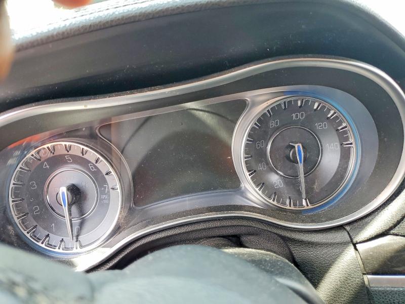 Продажа на аукционе авто 2015 Chrysler 300, vin: 2C3CCAAGXFH828796, номер лота: 58461246