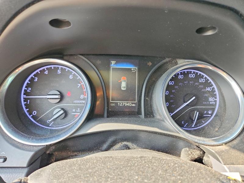 58240996 :رقم المزاد ، 4T1B11HK1KU232566 vin ، 2019 Toyota Camry مزاد بيع