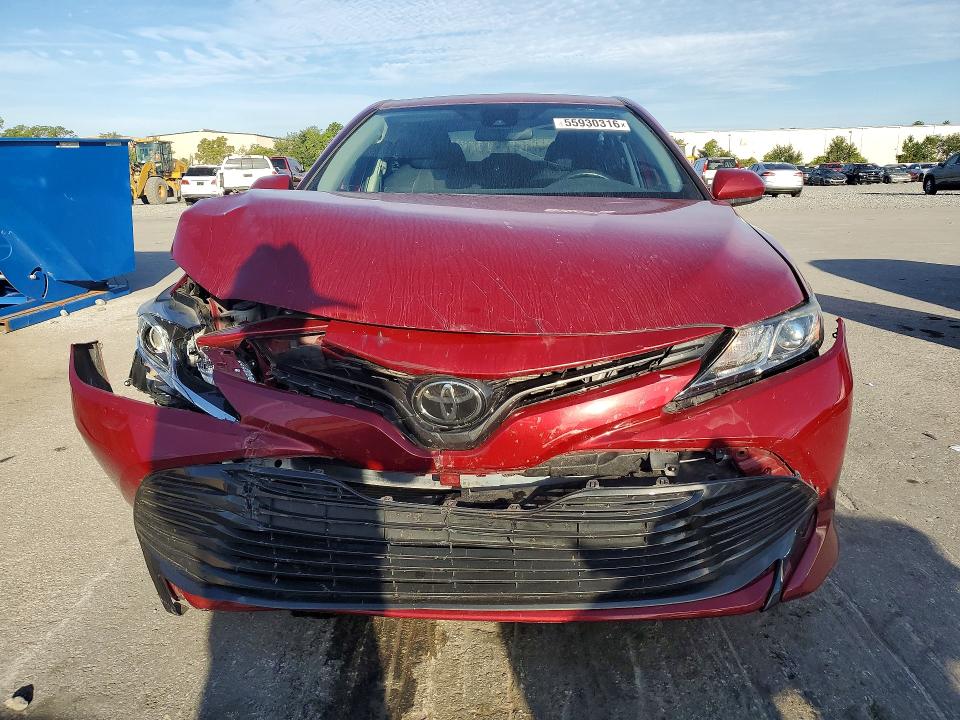 2020 Toyota Camry მანქანა იყიდება აუქციონზე, vin: 4T1C11AK4LU362678, აუქციონის ნომერი: 55930316