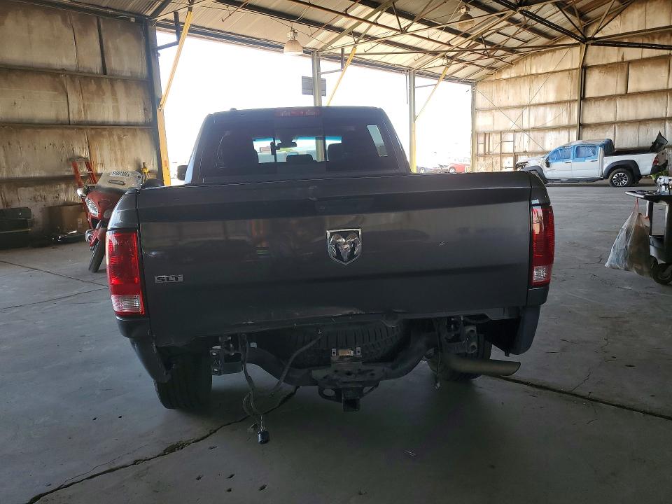 56081456 :رقم المزاد ، 1C6RR6TT9KS608877 vin ، 2019 Ram 1500 Classic مزاد بيع
