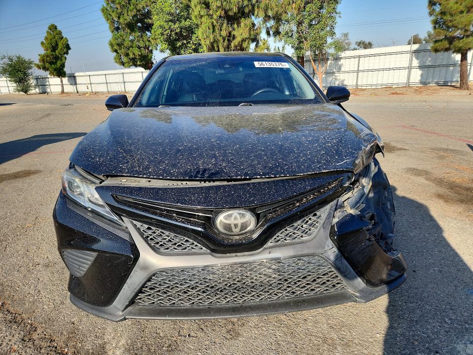 2018 Toyota Camry მანქანა იყიდება აუქციონზე, vin: 4T1B11HK9JU566469, აუქციონის ნომერი: 56136376