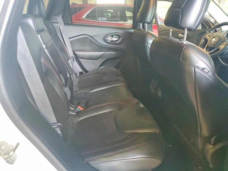 58075336 :رقم المزاد ، 1C4PJMBS5FW777135 vin ، 2015 Jeep Cherokee مزاد بيع