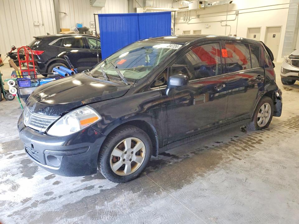 56424726 :رقم المزاد ، 3N1BC1CP8AL456995 vin ، 2010 Nissan Versa مزاد بيع