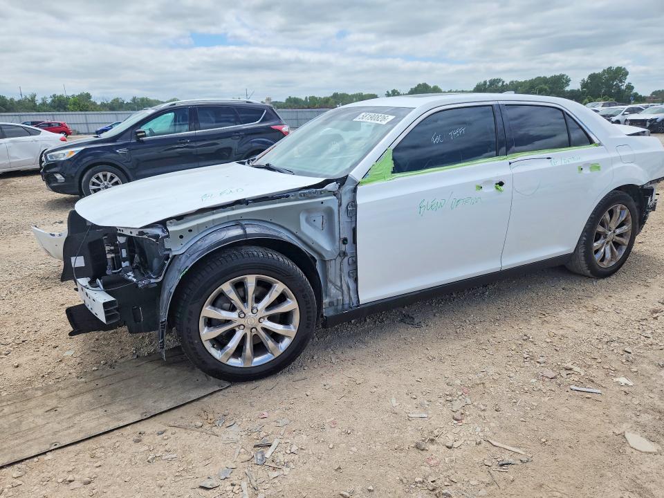 Продажа на аукционе авто 2016 Chrysler 300, vin: 2C3CCARG5GH329359, номер лота: 58190826
