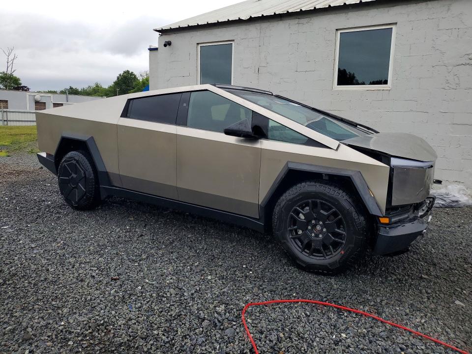 58505026 :رقم المزاد ، 7G2CEHEE9RA026770 vin ، 2024 Tesla Cybertruck مزاد بيع
