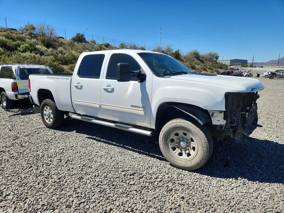 56560796 :رقم المزاد ، 1GT121C89CF238081 vin ، 2012 Gmc Sierra مزاد بيع