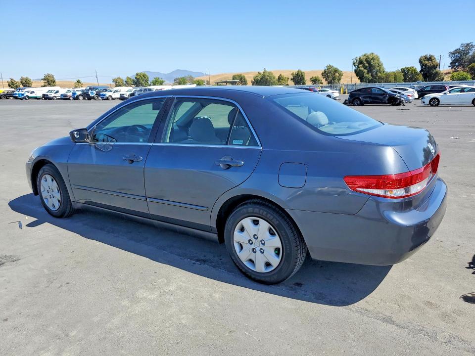 2003 Honda Accord მანქანა იყიდება აუქციონზე, vin: JHMCM56333C041370, აუქციონის ნომერი: 56517386