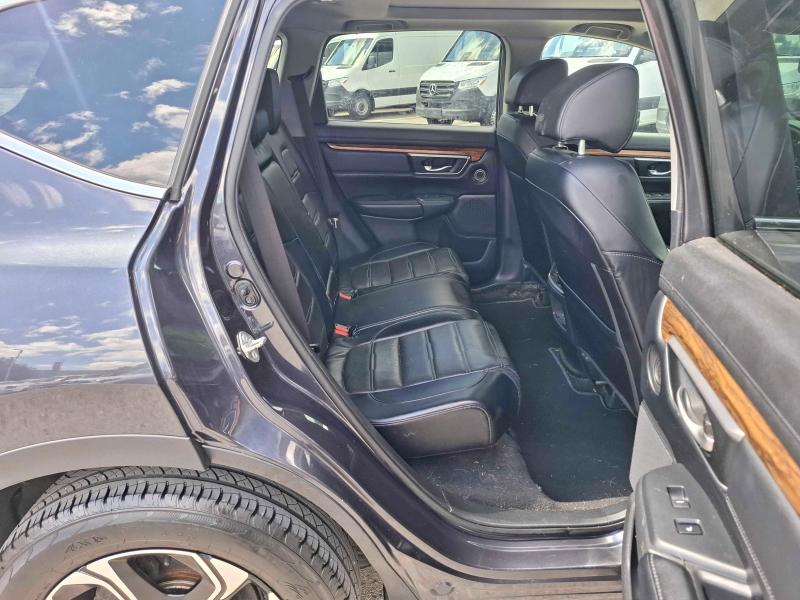 58386926 :رقم المزاد ، 2HKRW2H9XHH136588 vin ، 2017 Honda Cr-v مزاد بيع