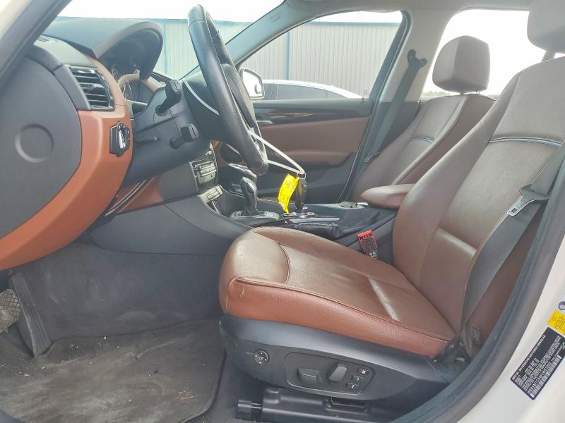 2014 Bmw X1 მანქანა იყიდება აუქციონზე, vin: WBAVM1C54EVW53302, აუქციონის ნომერი: 55363356