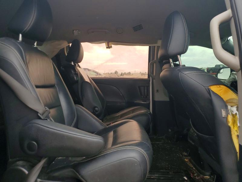 Продажа на аукционе авто 2018 Toyota Sienna, vin: 5TDXZ3DC0JS909462, номер лота: 57403336