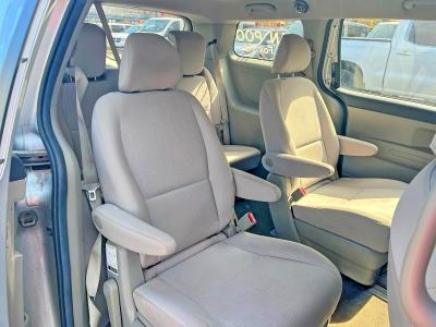 Продажа на аукционе авто 2018 Kia Sedona, vin: KNDMA5C1XJ6403384, номер лота: 57951666