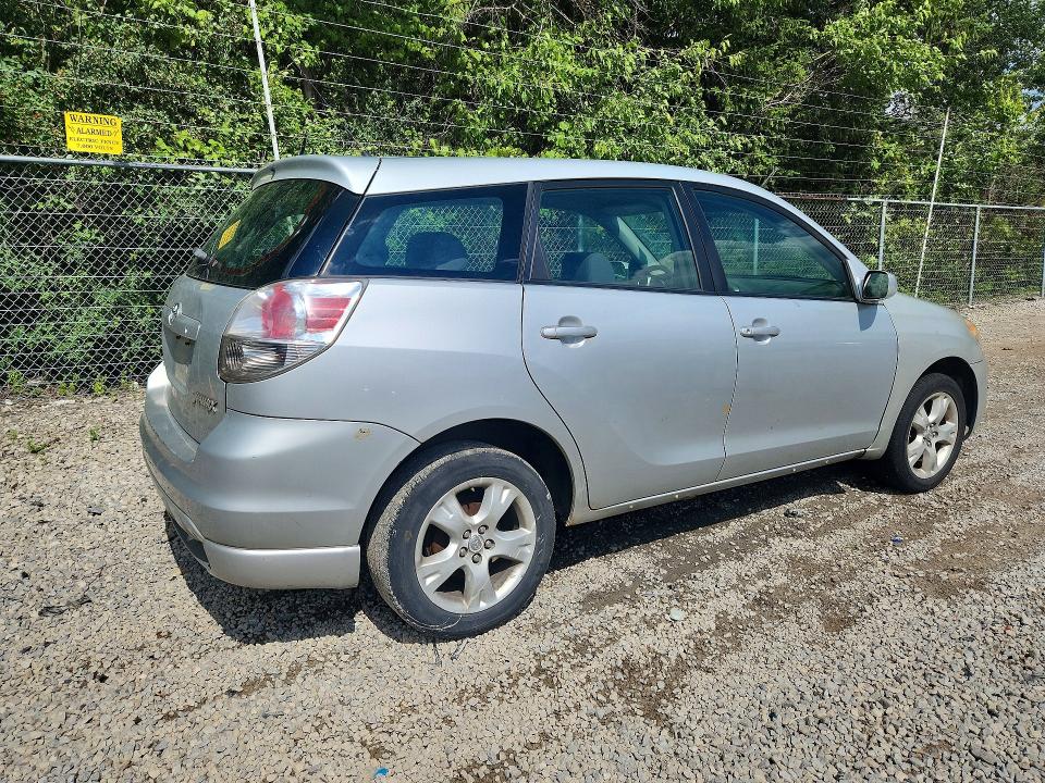 57892786 :رقم المزاد ، 2T1LR32E75C507052 vin ، 2005 Toyota Matrix مزاد بيع
