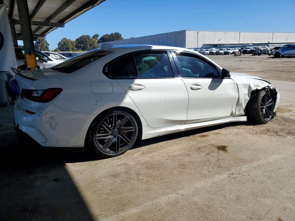 57072196 :رقم المزاد ، WBA5R1C50KAJ99277 vin ، 2019 Bmw 3 Series مزاد بيع