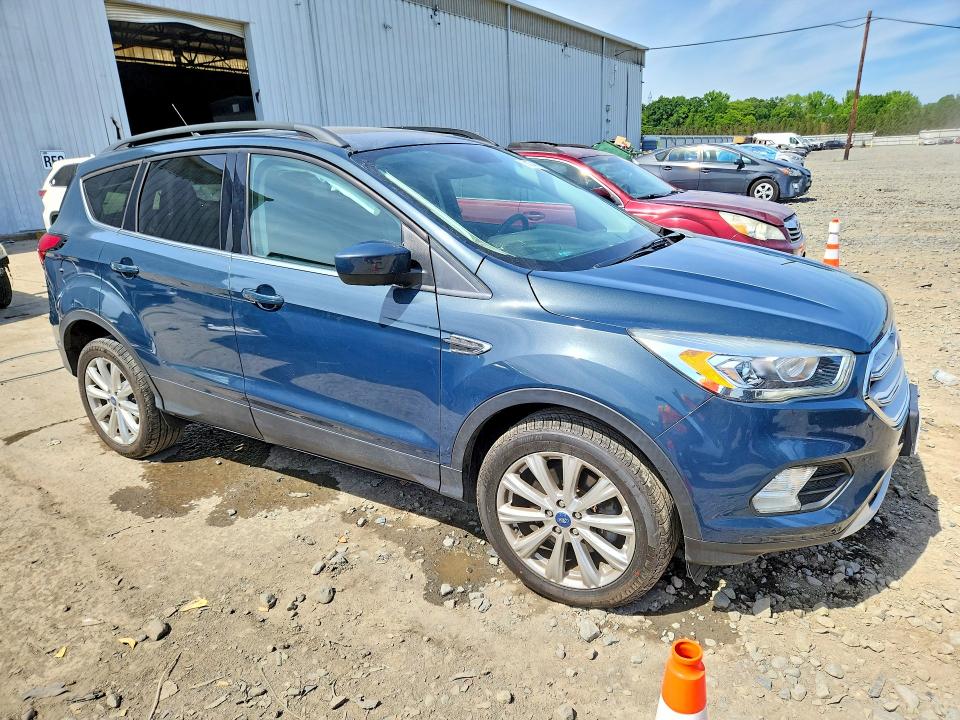 Продажа на аукционе авто 2019 Ford Escape, vin: 1FMCU9HD6KUA01139, номер лота: 56074816