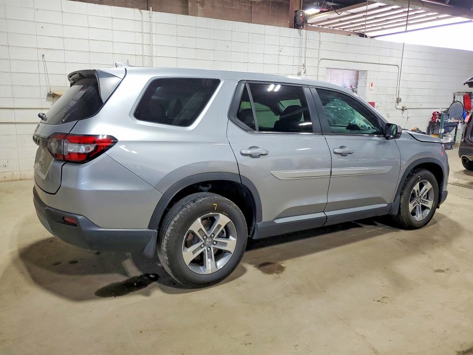 56145706 :رقم المزاد ، 5FNYG1H4XSB077863 vin ، 2025 Honda Pilot مزاد بيع