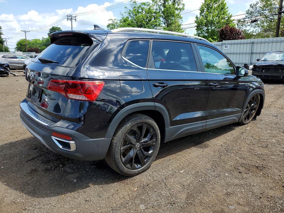 2022 Volkswagen Taos მანქანა იყიდება აუქციონზე, vin: 3VVTX7B22NM060576, აუქციონის ნომერი: 56184796