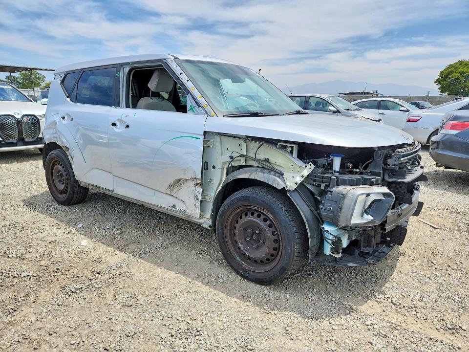 2020 Kia Soul მანქანა იყიდება აუქციონზე, vin: KNDJ23AU7L7109956, აუქციონის ნომერი: 56849406