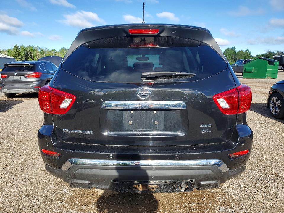 Продажа на аукционе авто 2018 Nissan Pathfinder, vin: 5N1DR2MM8JC640582, номер лота: 57359046
