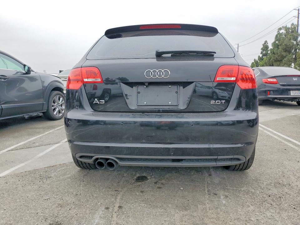 2011 Audi A3 მანქანა იყიდება აუქციონზე, vin: WAUKEAFM8BA081396, აუქციონის ნომერი: 57419866