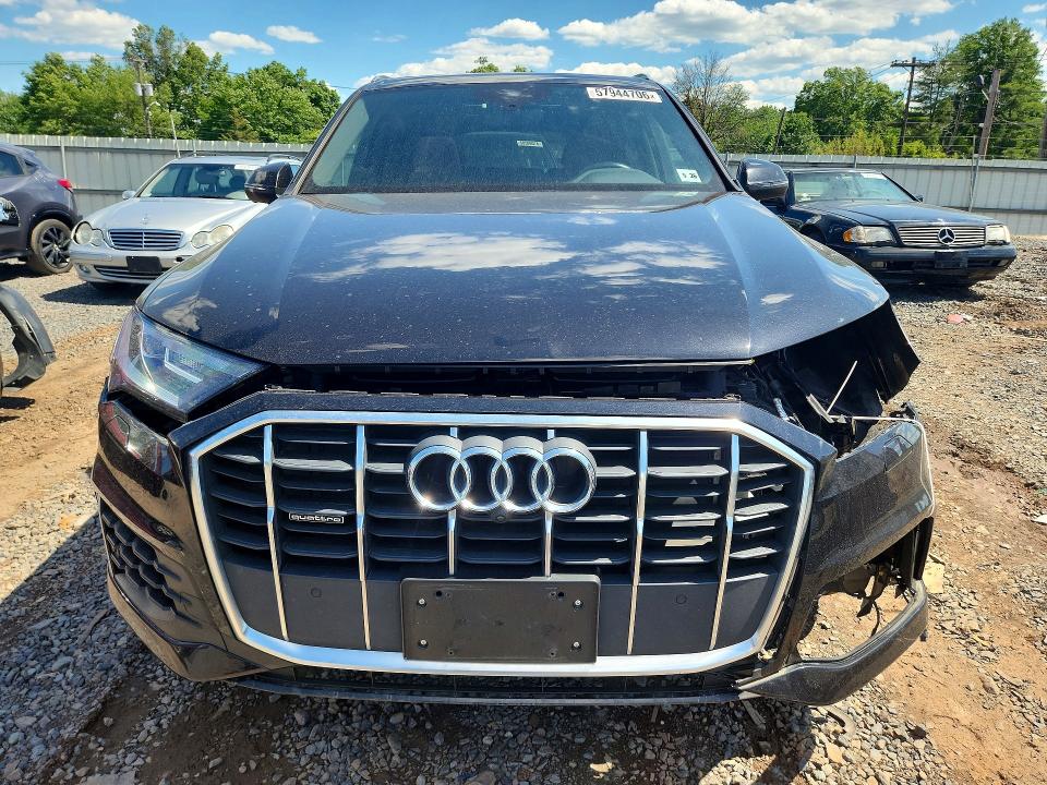 57944706 :رقم المزاد ، WA1AJAF7XMD026545 vin ، 2021 Audi Q7 مزاد بيع
