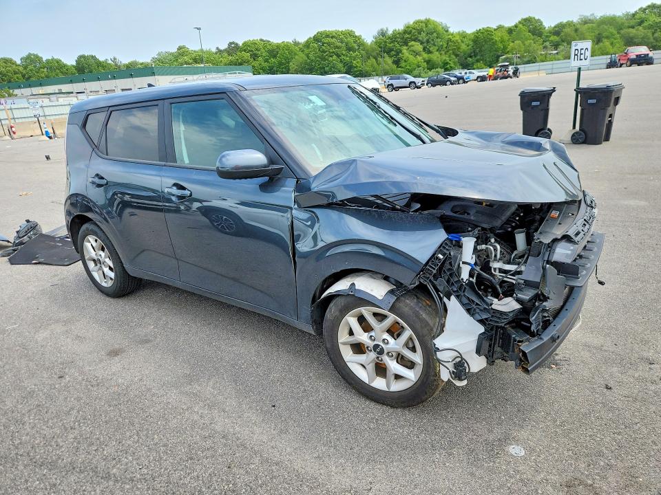 2025 Kia Soul მანქანა იყიდება აუქციონზე, vin: KNDJ23AU1S7257714, აუქციონის ნომერი: 56796406