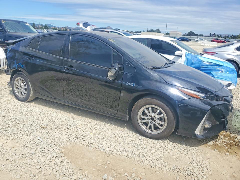 59162986 :رقم المزاد ، JTDKARFP5L3154639 vin ، 2020 Toyota Prius Prime مزاد بيع