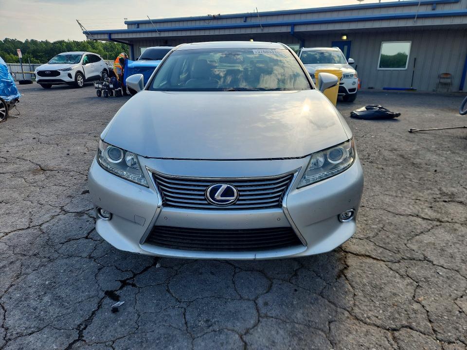 2014 Lexus Es მანქანა იყიდება აუქციონზე, vin: JTHBW1GG0E2044915, აუქციონის ნომერი: 57685316