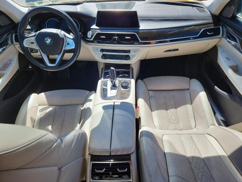 2016 Bmw 750 მანქანა იყიდება აუქციონზე, vin: WBA7F2C53GG420172, აუქციონის ნომერი: 57765106