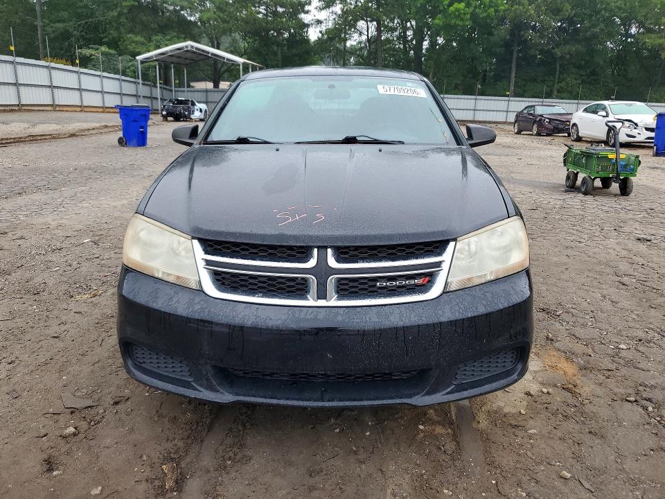 57709206 :رقم المزاد ، 1C3CDZAB7DN642704 vin ، 2013 Dodge Avenger مزاد بيع