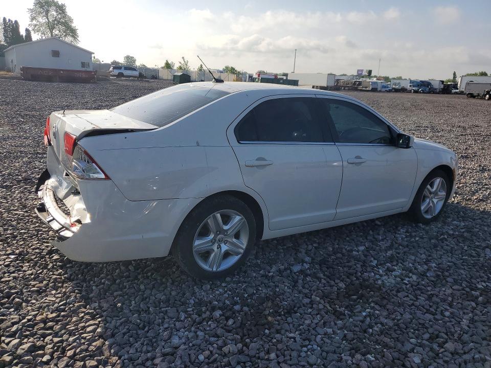 41634286 :رقم المزاد ، 3MEHM0HA0AR617290 vin ، 2010 Mercury Milan مزاد بيع