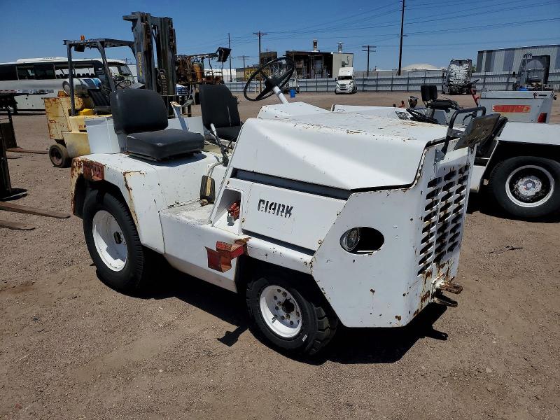 56290126 :رقم المزاد ، CTAE874440879 vin ، 2001 Clark Equipment Airplane Towng Tractor مزاد بيع
