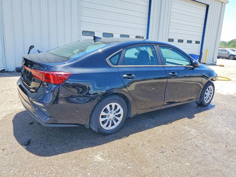 54559736 :رقم المزاد ، 3KPF24AD6ME397482 vin ، 2021 Kia Forte مزاد بيع