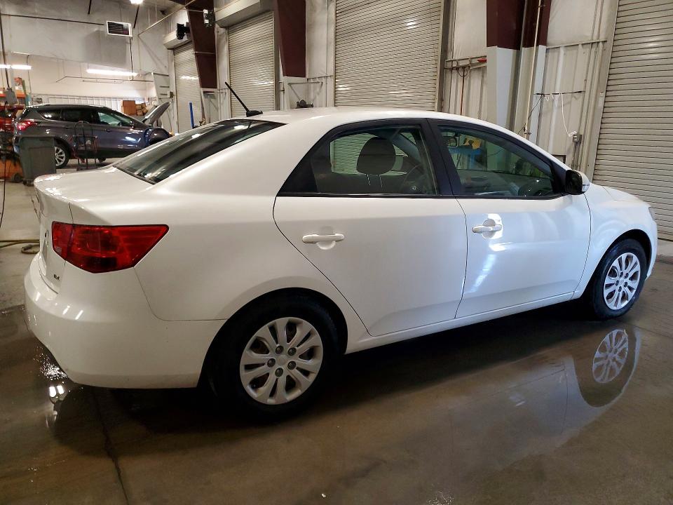 2012 Kia Forte მანქანა იყიდება აუქციონზე, vin: KNAFU4A26C5478093, აუქციონის ნომერი: 57765496