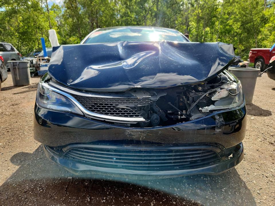 56483916 :رقم المزاد ، 1C3CCCFB6GN192959 vin ، 2016 Chrysler 200 مزاد بيع