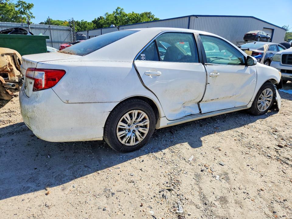 55655026 :رقم المزاد ، 4T4BF1FK1CR205850 vin ، 2012 Toyota Camry مزاد بيع