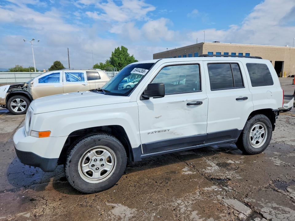 58444366 :رقم المزاد ، 1C4NJPBB1HD121425 vin ، 2017 Jeep Patriot مزاد بيع