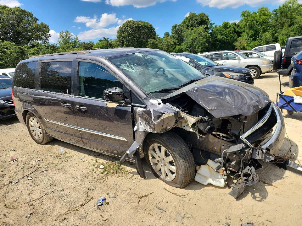 2016 Chrysler Town & Country მანქანა იყიდება აუქციონზე, vin: 2C4RC1BG3GR112905, აუქციონის ნომერი: 57511316