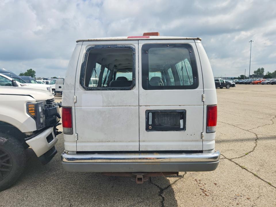 52383786 :رقم المزاد ، 1FBSS31LXWHB02272 vin ، 1998 Ford Econoline مزاد بيع