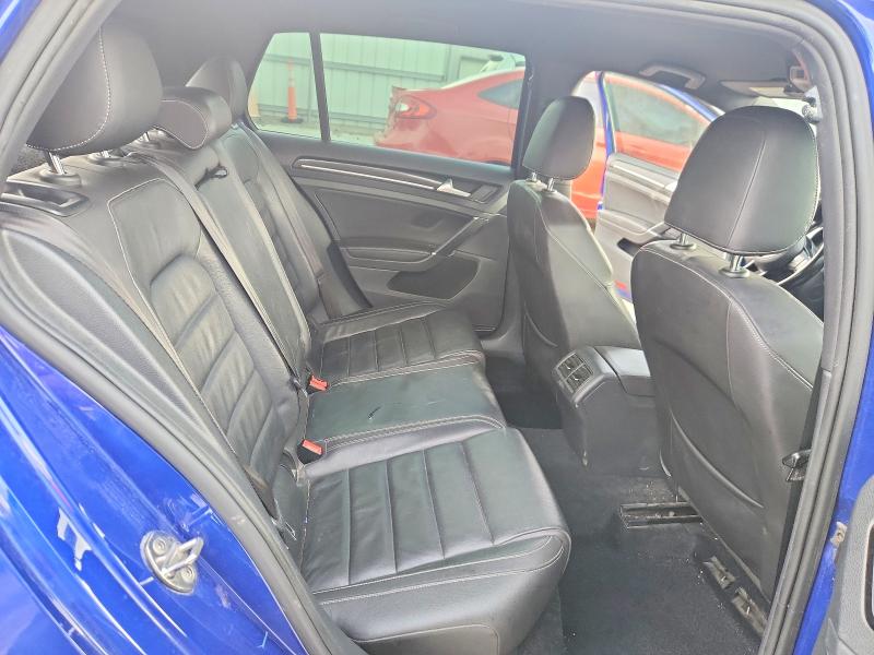 56451556 :رقم المزاد ، WVWVF7AU3HW143239 vin ، 2017 Volkswagen Golf R مزاد بيع