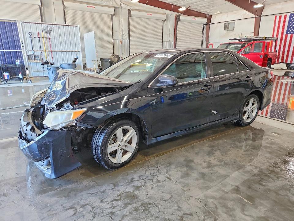 2013 Toyota Camry მანქანა იყიდება აუქციონზე, vin: 4T1BF1FK7DU695013, აუქციონის ნომერი: 55875936