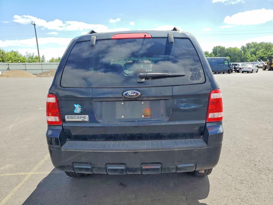 56809236 :رقم المزاد ، 1FMCU03G39KA13249 vin ، 2009 Ford Escape مزاد بيع