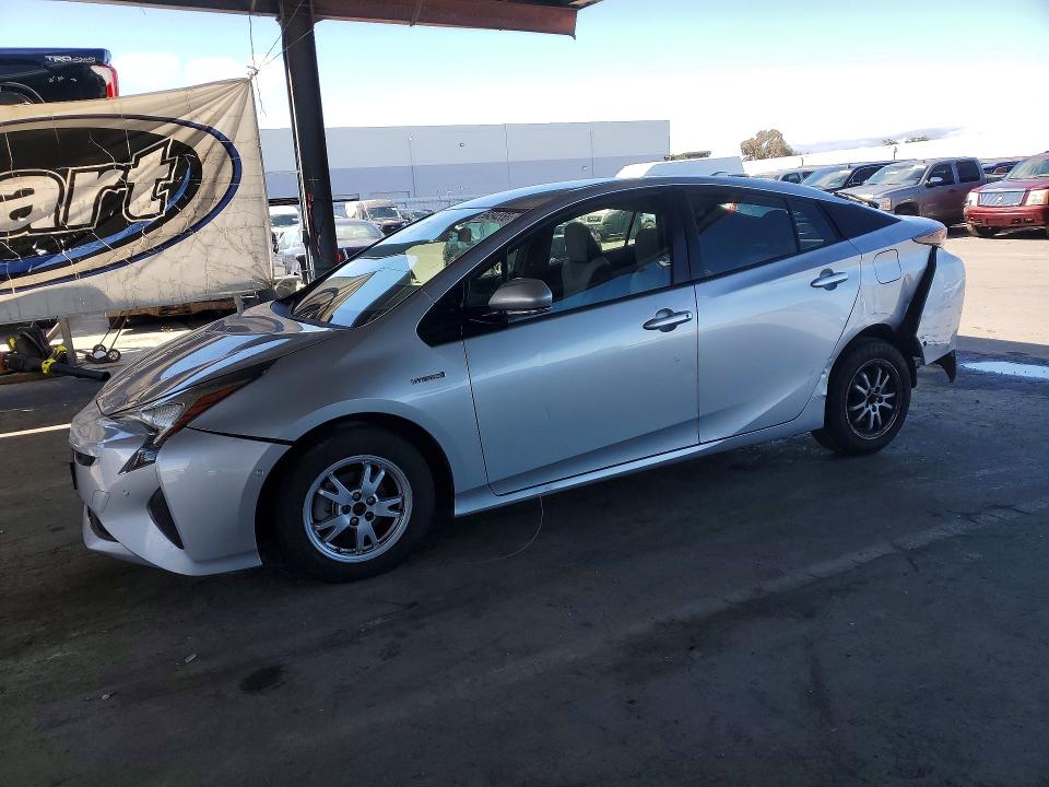 2018 Toyota Prius მანქანა იყიდება აუქციონზე, vin: JTDKBRFUXJ3599748, აუქციონის ნომერი: 56494556