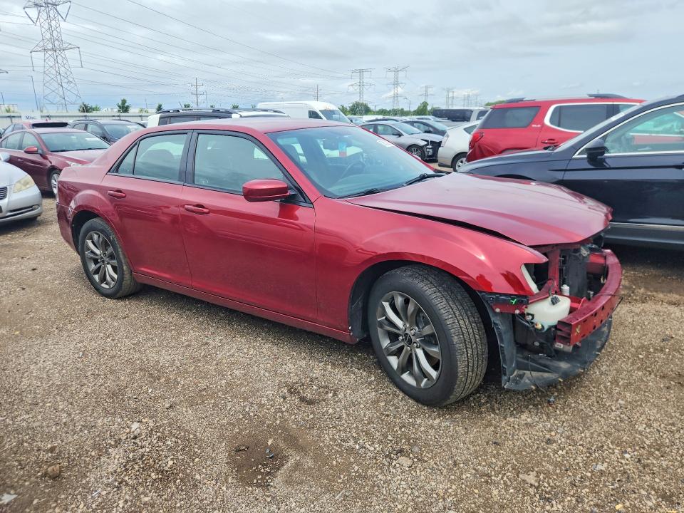 2014 Chrysler 300 მანქანა იყიდება აუქციონზე, vin: 2C3CCAGT7EH257979, აუქციონის ნომერი: 56512276