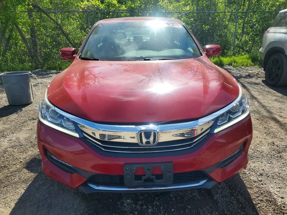 2017 Honda Accord მანქანა იყიდება აუქციონზე, vin: 1HGCR2F52HA811596, აუქციონის ნომერი: 56306876
