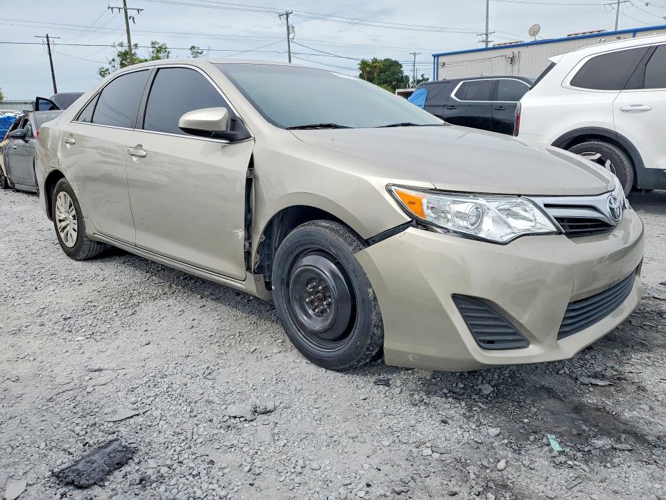 2014 Toyota Camry მანქანა იყიდება აუქციონზე, vin: 4T1BF1FK5EU852734, აუქციონის ნომერი: 56770156
