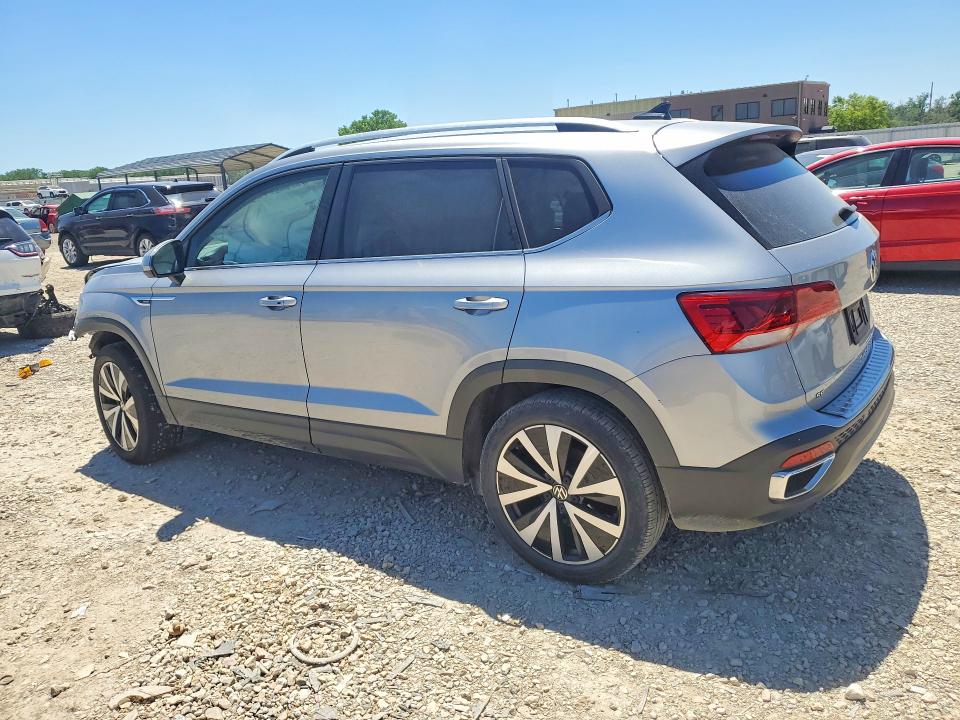 Продажа на аукционе авто 2022 Volkswagen Taos, vin: 3VVRX7B22NM062953, номер лота: 56506906
