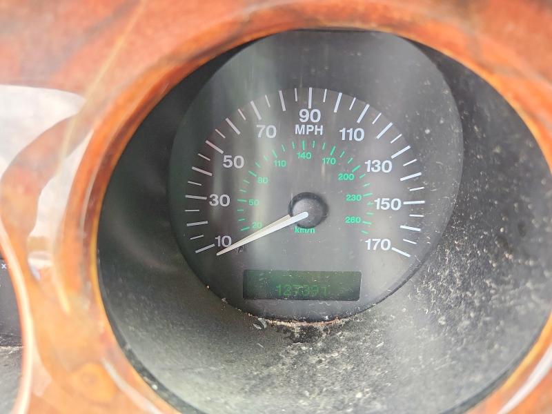 1999 Jaguar Xj8 მანქანა იყიდება აუქციონზე, vin: SAJHD104XXC870171, აუქციონის ნომერი: 57045756