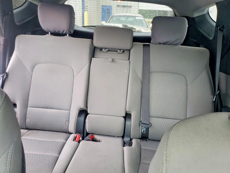 58200656 :رقم المزاد ، 5XYZT3LB1HG405738 vin ، 2017 Hyundai Santa Fe Sport مزاد بيع